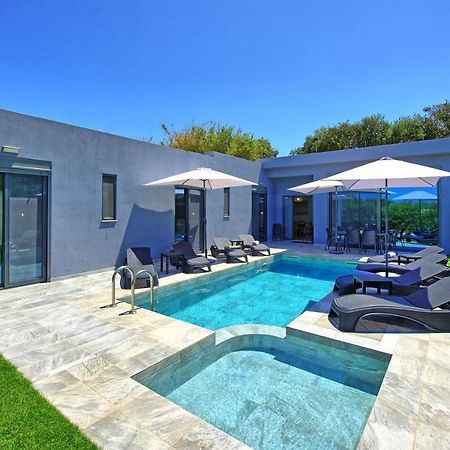 Agia Marina Villa Zaneti By Posarellivillas מראה חיצוני תמונה