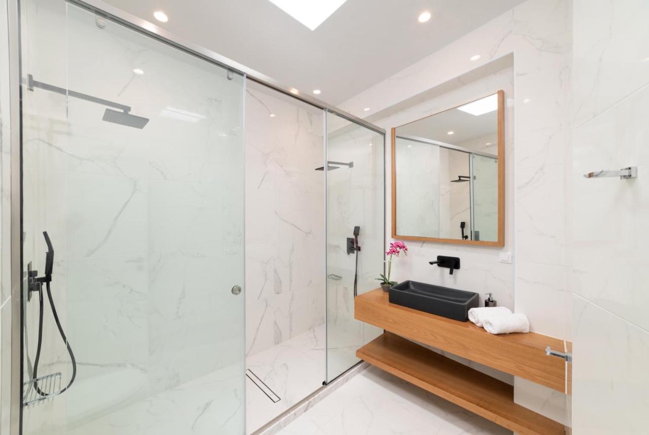 Agia Marina Villa Zaneti By Posarellivillas מראה חיצוני תמונה