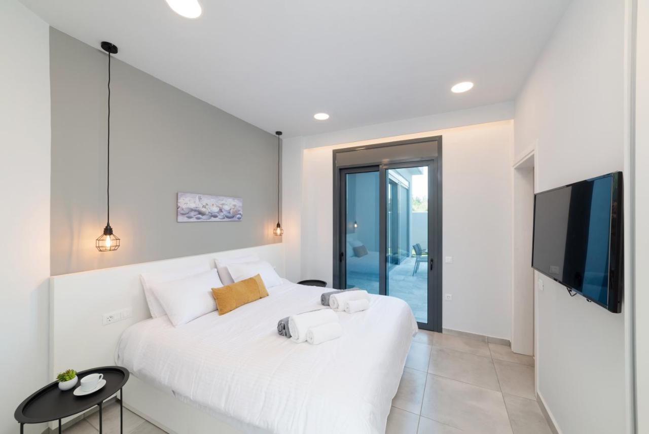 Agia Marina Villa Zaneti By Posarellivillas מראה חיצוני תמונה