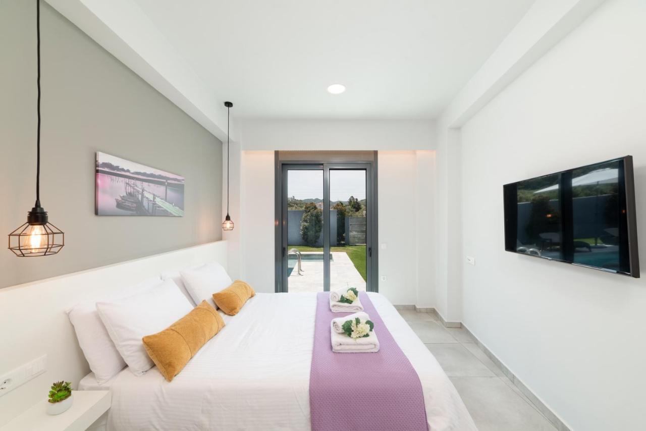 Agia Marina Villa Zaneti By Posarellivillas מראה חיצוני תמונה