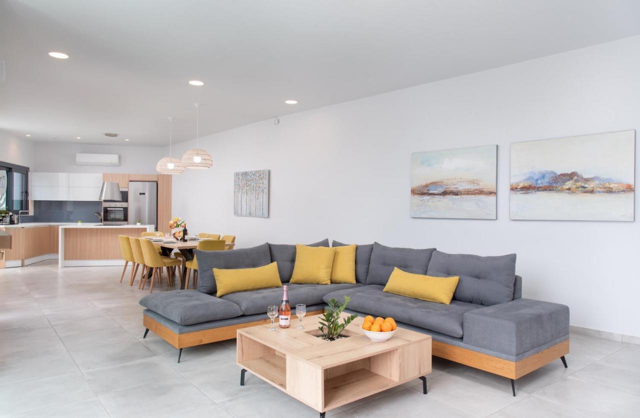 Agia Marina Villa Zaneti By Posarellivillas מראה חיצוני תמונה